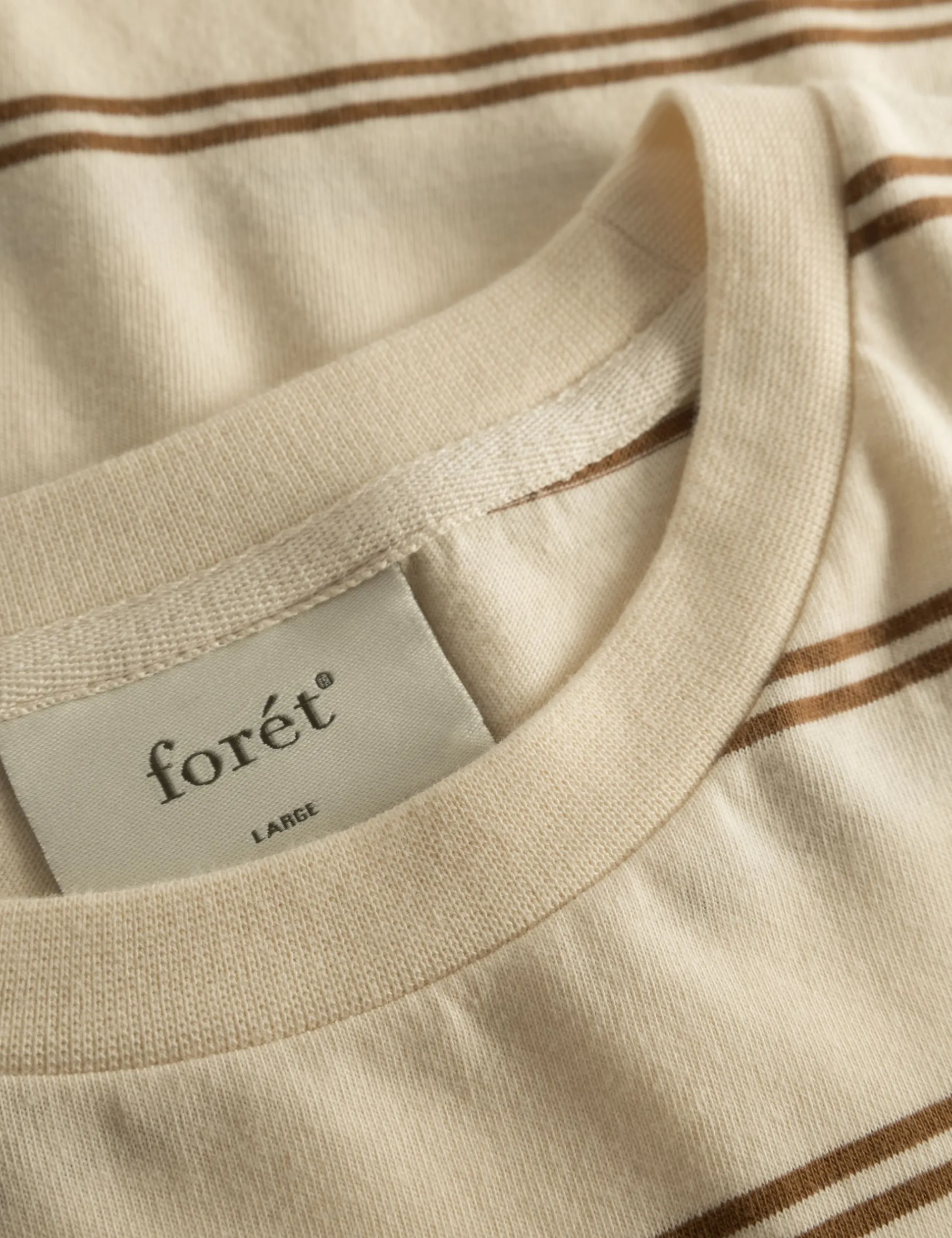 Men Forét T-Shirts-Ferry Longsleeve-Rubber/Cloud