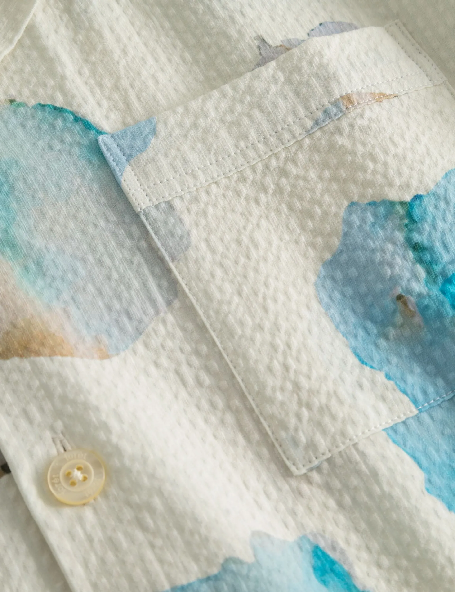 Men Forét Shirts-Hush Ss Shirt-Cloud Printed