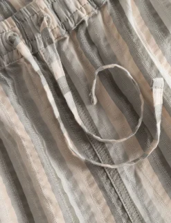 Men Forét Shorts-Otter Seerssucker Shorts-Grey Stripe