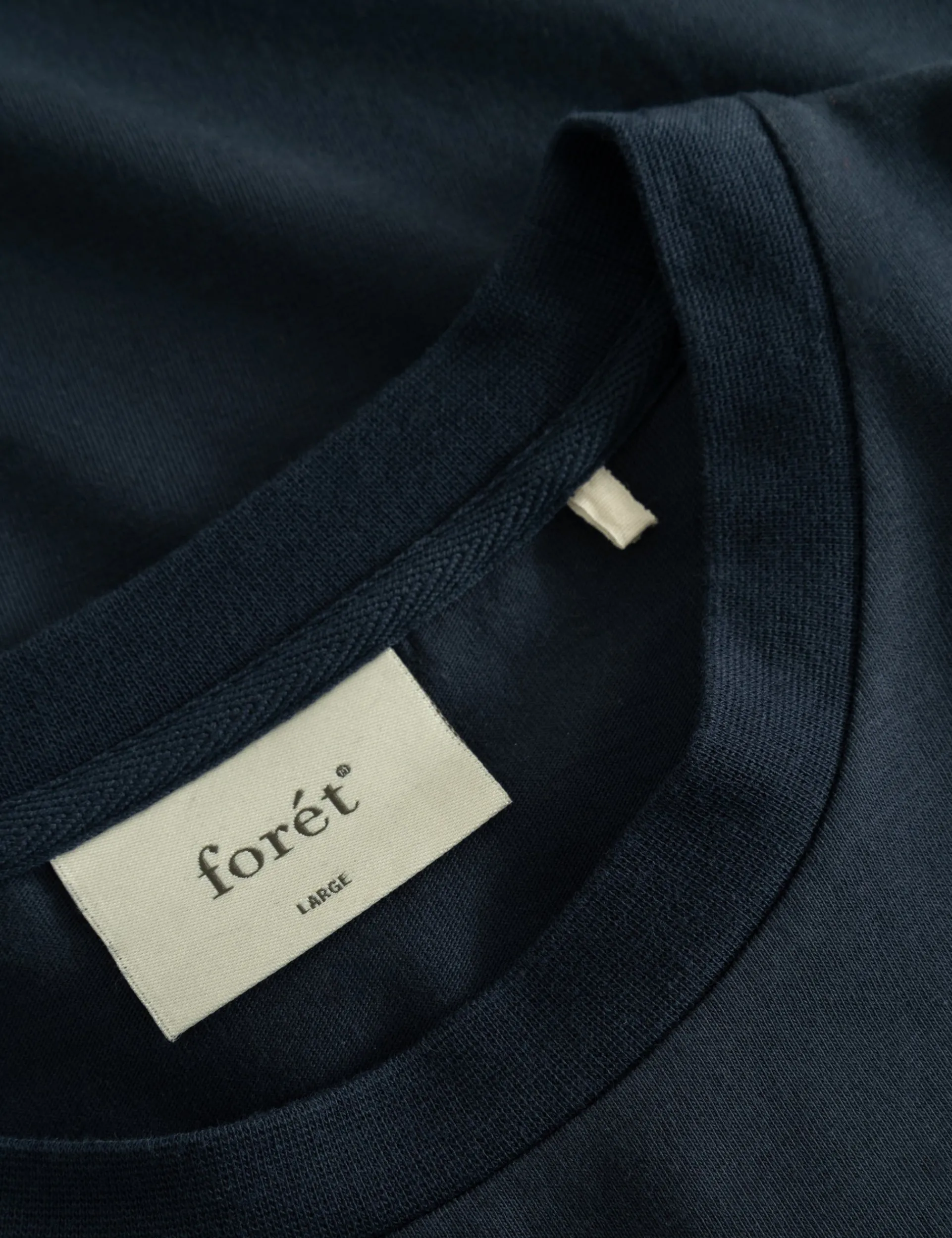 Men Forét T-Shirts-Spear T-Shirt-Navy/White